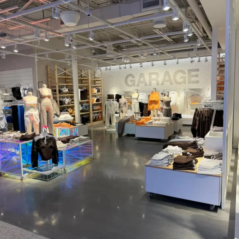 Garage store at Carrefour Laval with new display and ceiling lighting